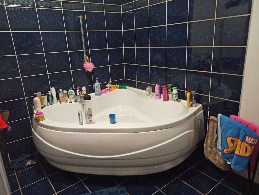 Appartement à SOUAL