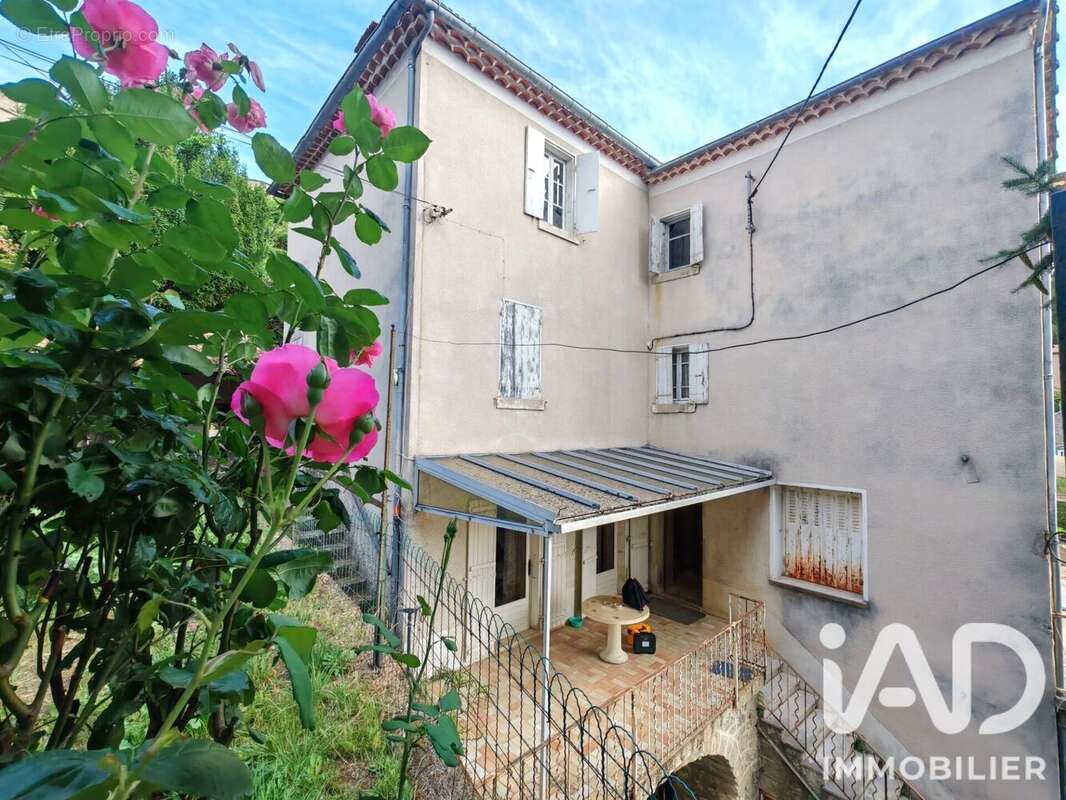 Maison 192 m² à Largentiere  - photo 2