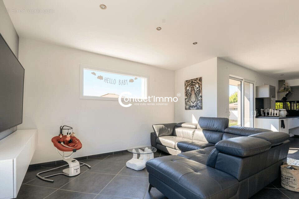 Maison 112 m² à Joze  - photo 5
