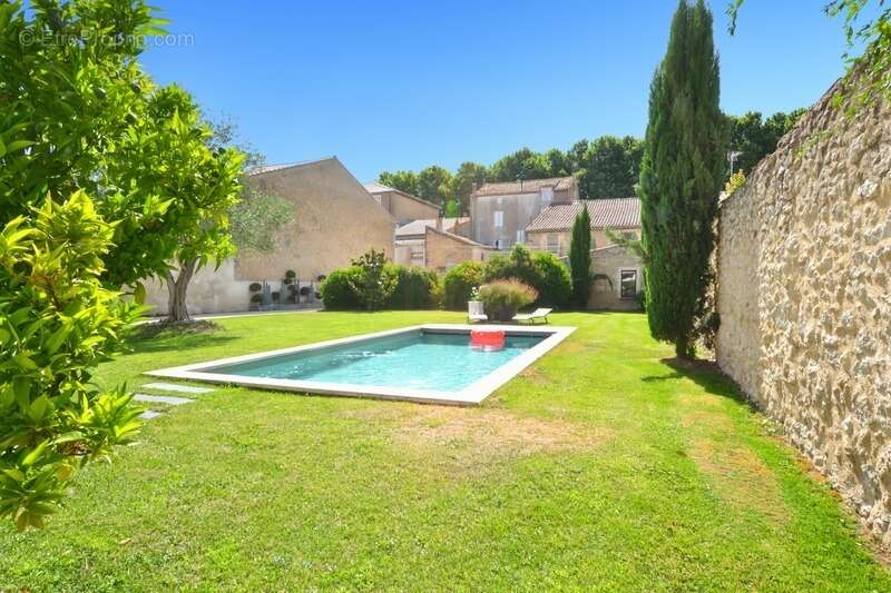 Maison à CAPESTANG