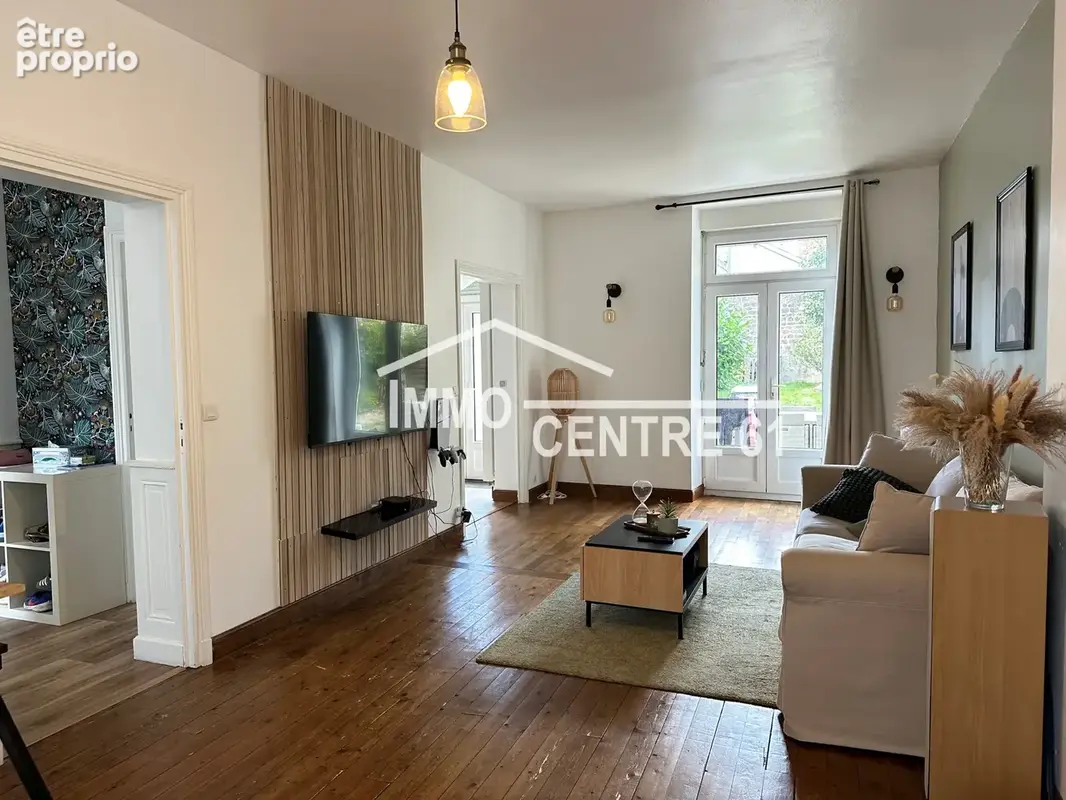 Charmante maison de 6 chambres sur 314m2 de terrain - photo 4