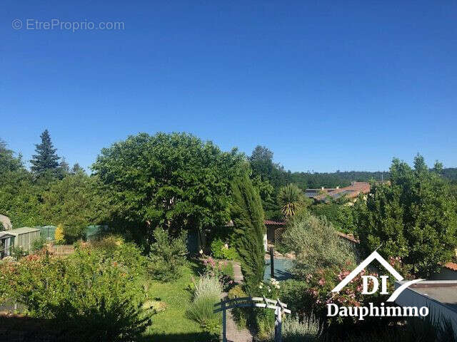 Maison à ROMANS-SUR-ISERE