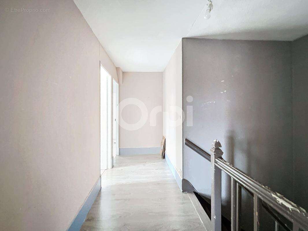 Maison à MERY-LA-BATAILLE