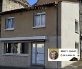 Maison à SAINT-BEAUZIRE