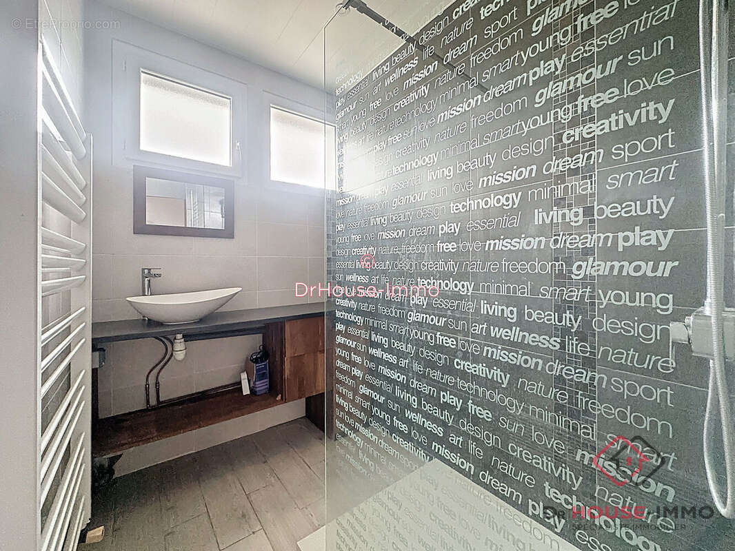 Maison à COULOUNIEIX-CHAMIERS