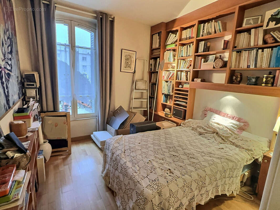 Appartement à IVRY-SUR-SEINE