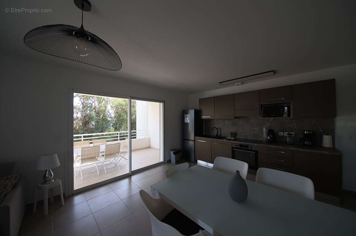 Appartement à SARI-SOLENZARA