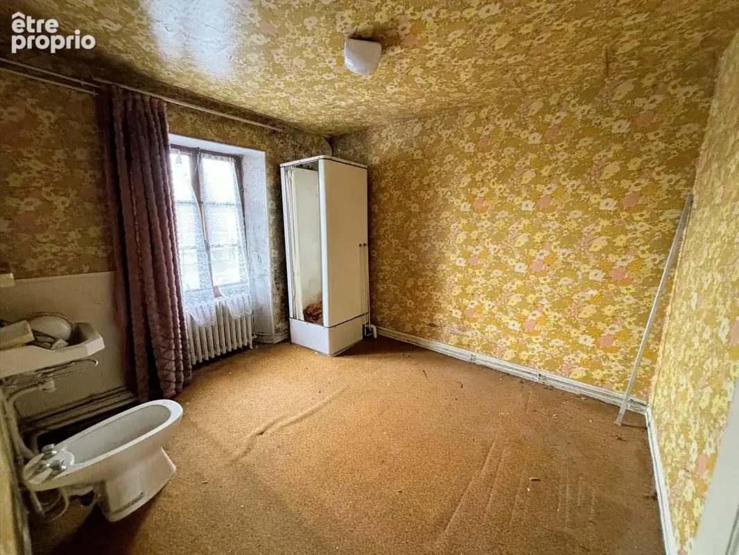 Ancien hôtel-restaurant à fort potentiel au cœur de la France - photo 8
