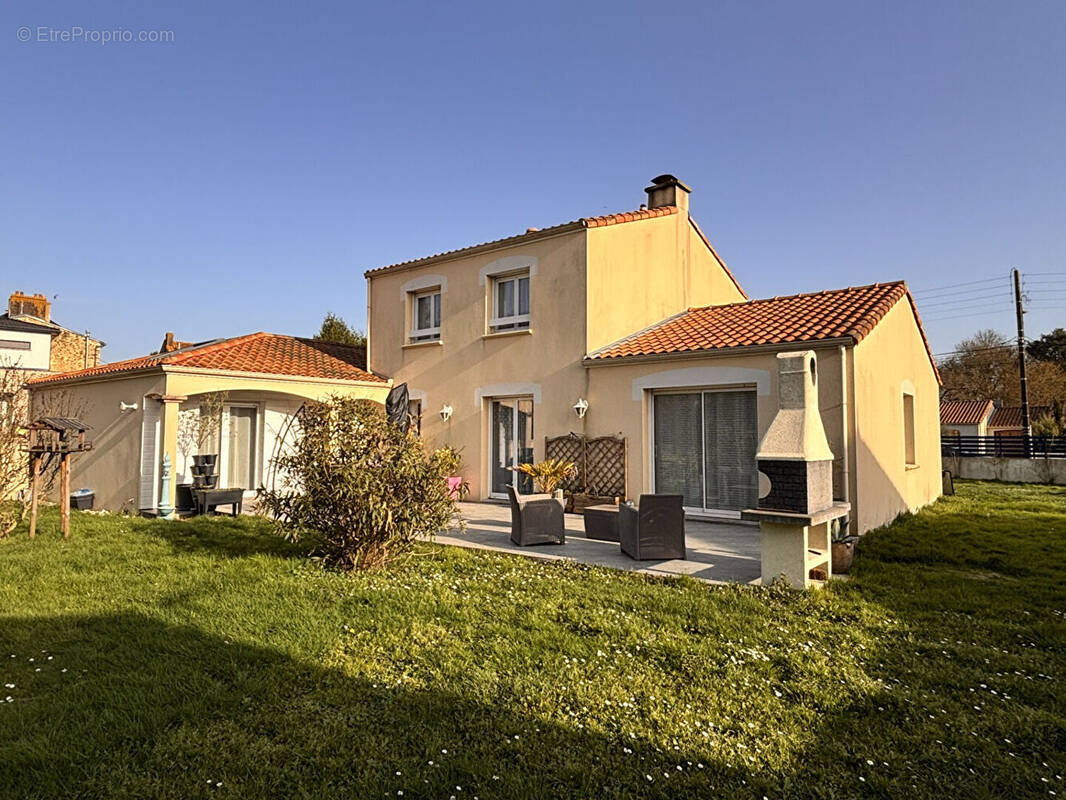 Maison à BASSE-GOULAINE