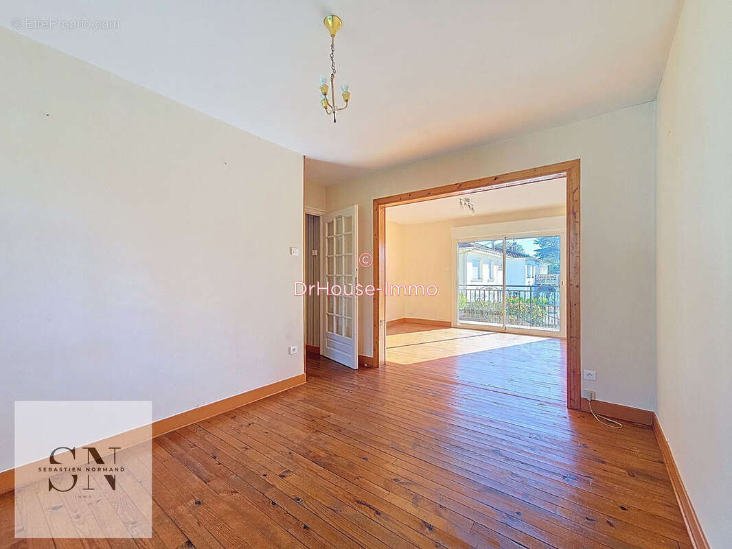 Maison à VILLENEUVE-SUR-LOT