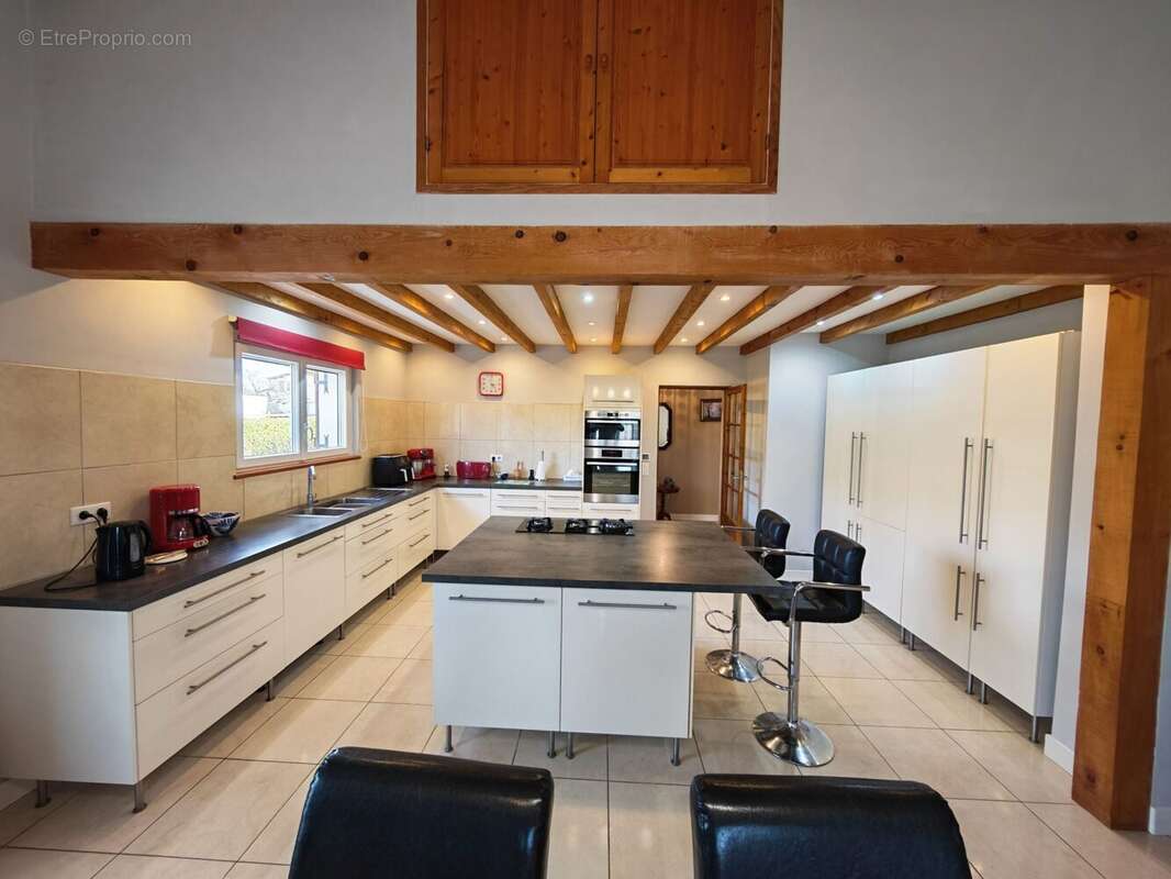 Maison 137 m² à Lauzun  - photo 7