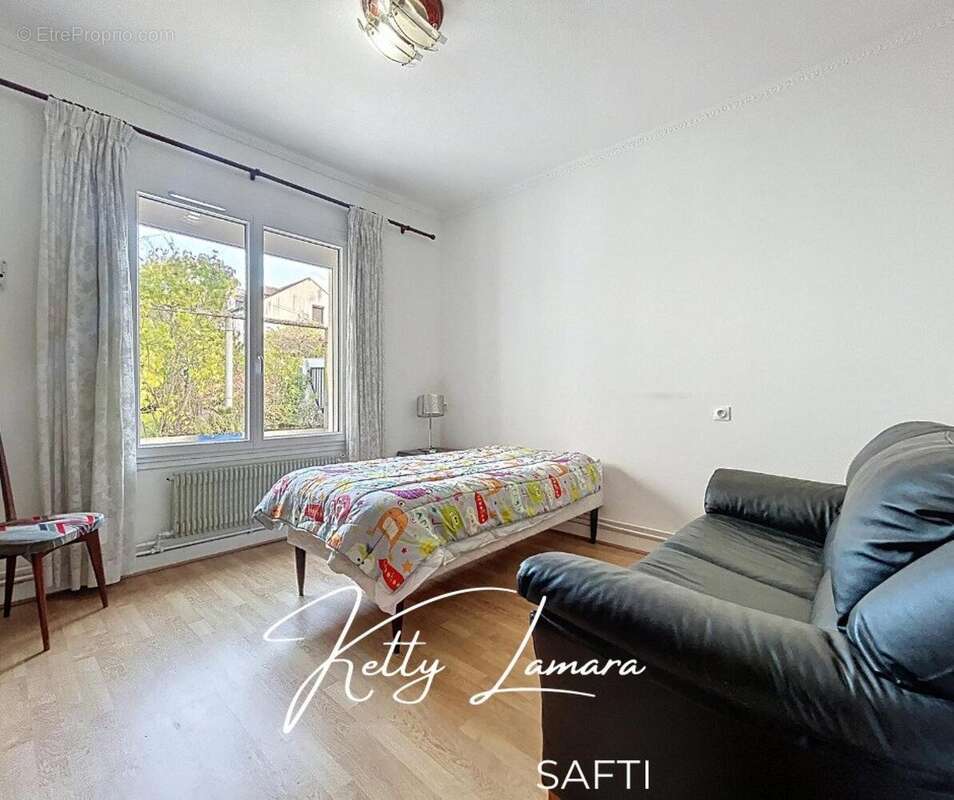 Photo 3 - Maison à SAINT-CYR-L'ECOLE