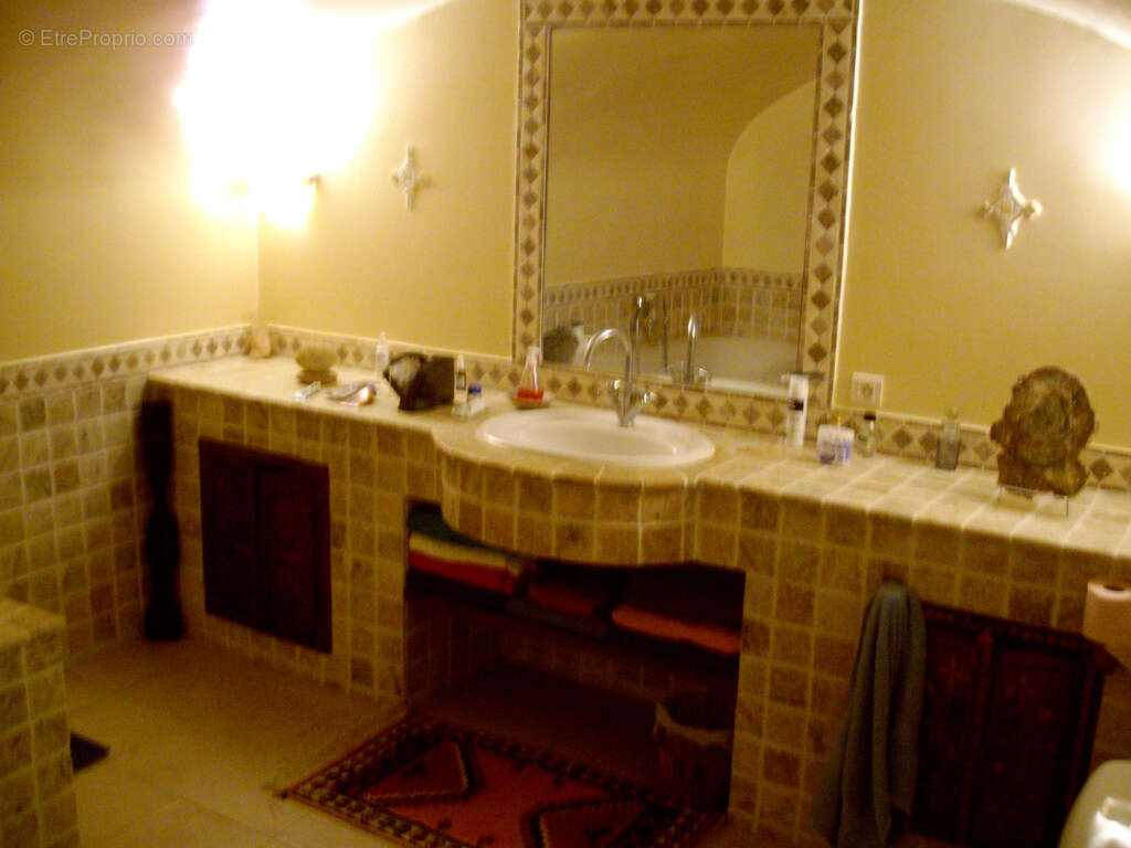 Maison à SAINT-PAUL-LA-COSTE