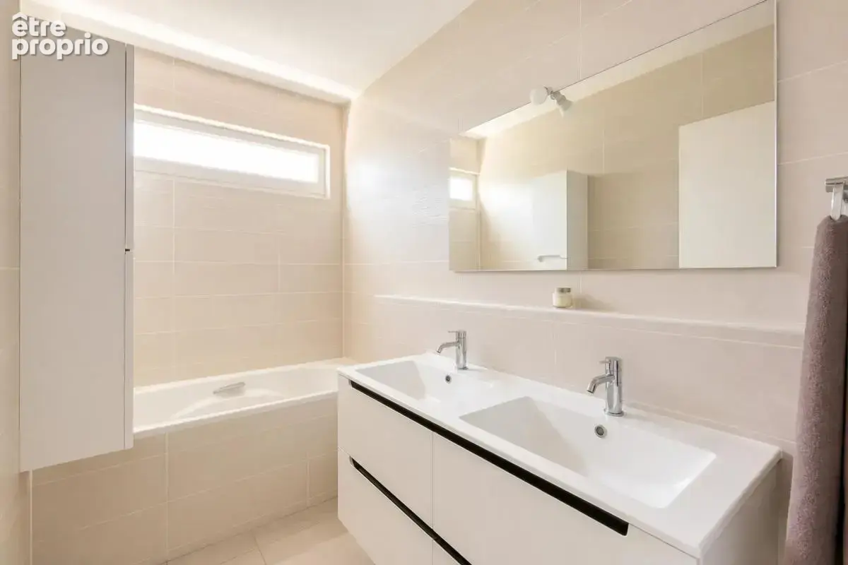 Appartement familial 6 pièces de 116 m² avec vue dégagée – Lyon - photo 11