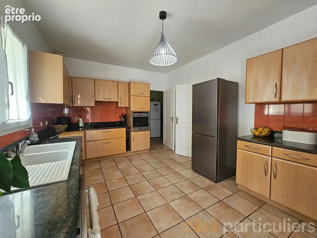 Maison 4 chambres avec parc arboré et piscine - photo 7