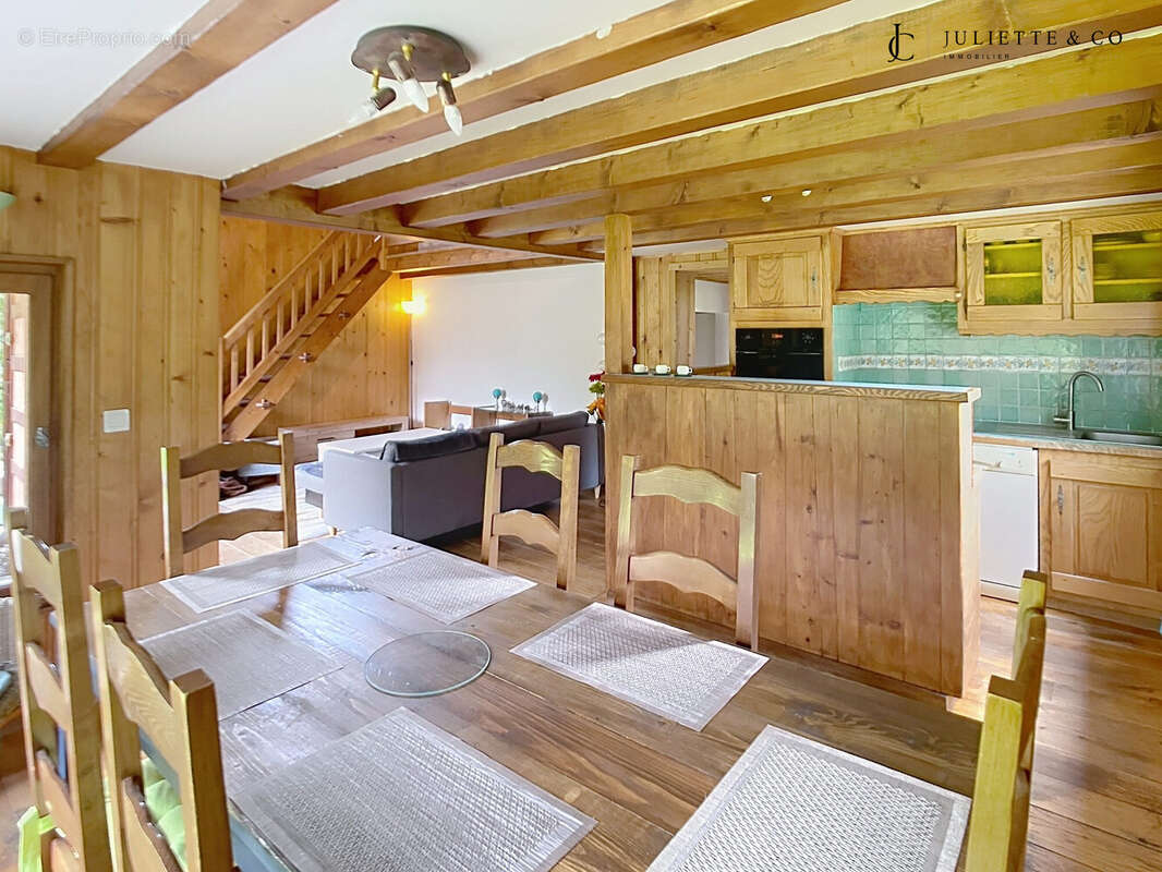 Maison à LES HOUCHES