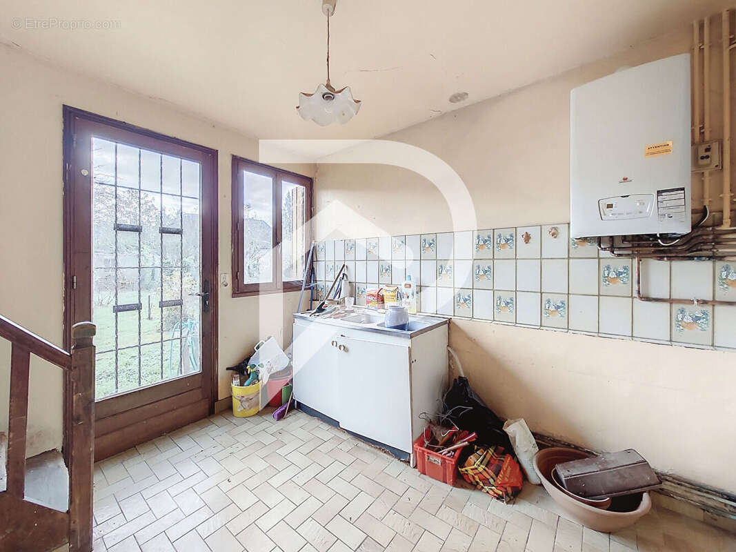 Maison à rénover à Anet - photo 3