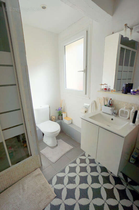 Maison à MEZIERES-SUR-SEINE