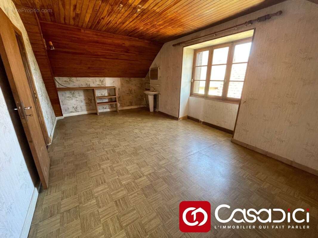 Maison 110 m² à Vandenesse  - photo 7