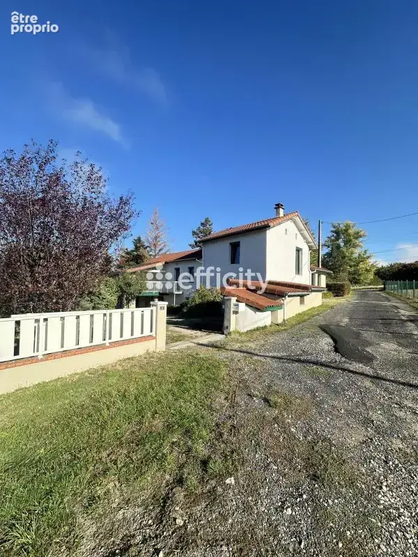 Maison 6 pièces 105 m² à vendre à Bas-En-Basset (43210) - photo 3