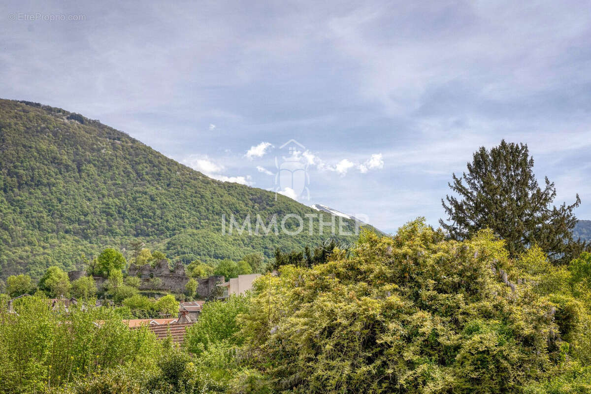 Appartement à VIZILLE