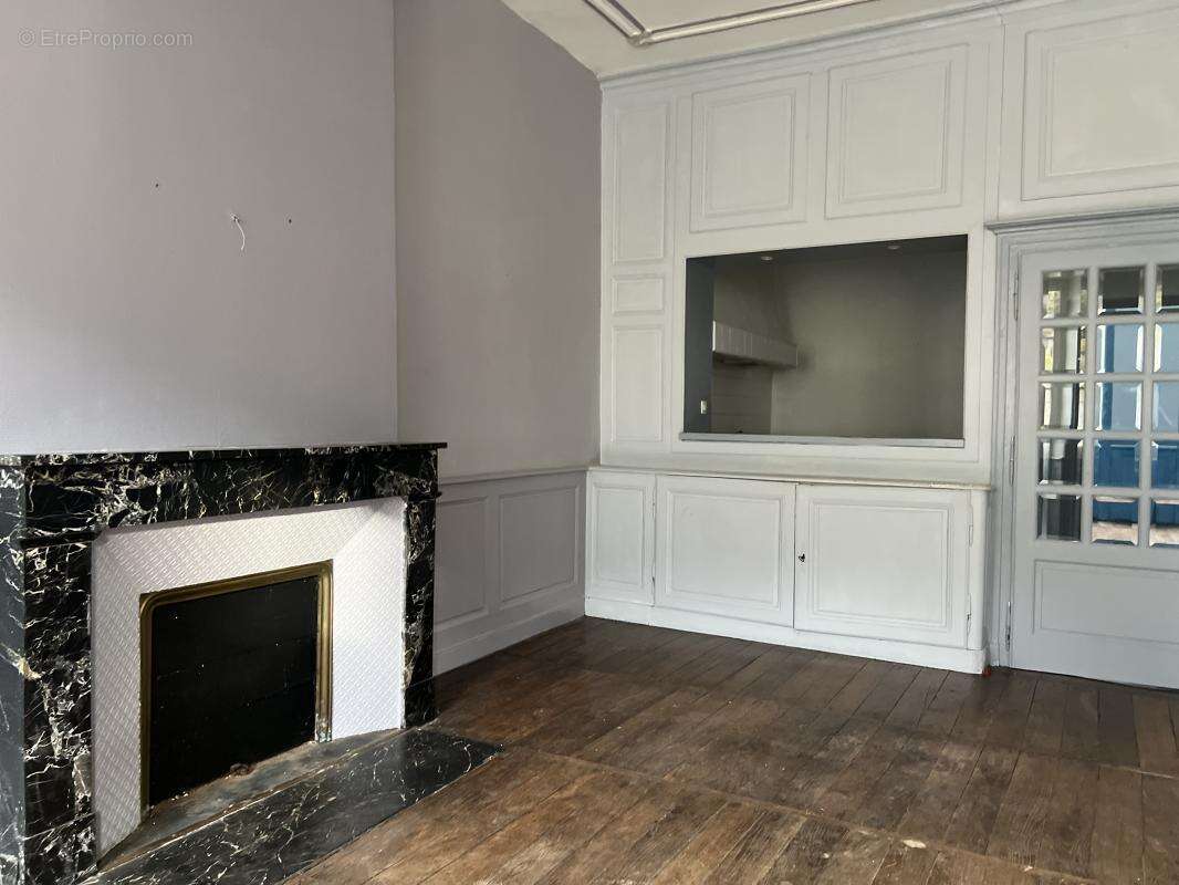 Appartement à AIXE-SUR-VIENNE