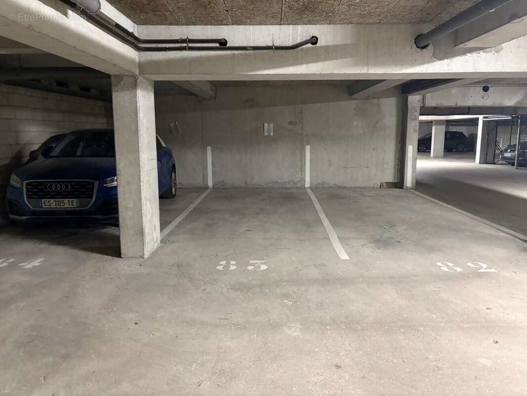 Parking à REIMS