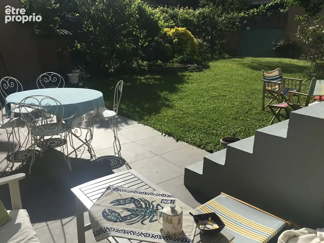 GENAY   Cœur de village  Maison familiale de charme 200 m2 avec jardin clos, grange et revenu locatif - photo 2