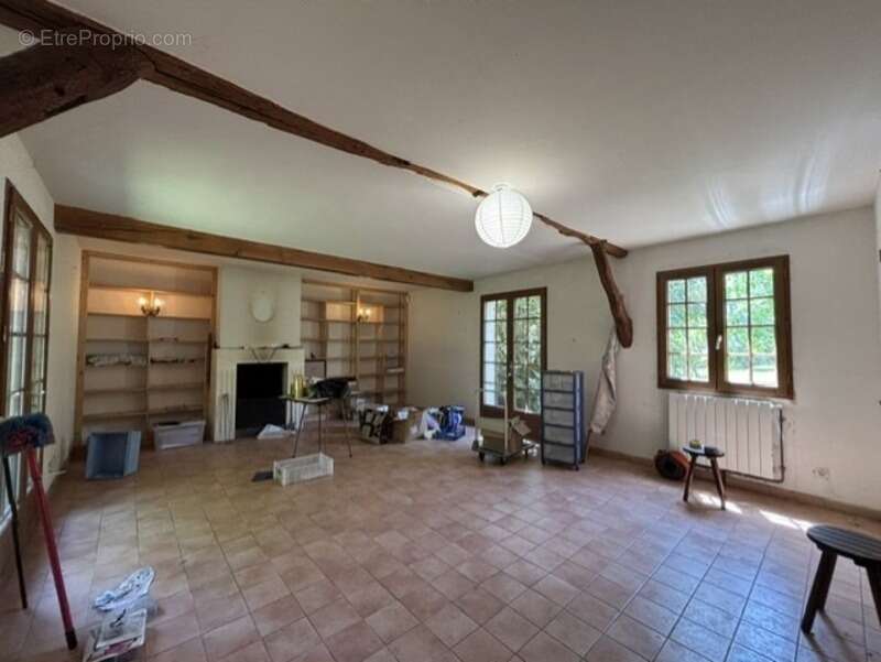 Un lieu de vie unique avec trois maisons aux possibilités infinies ! - photo 11