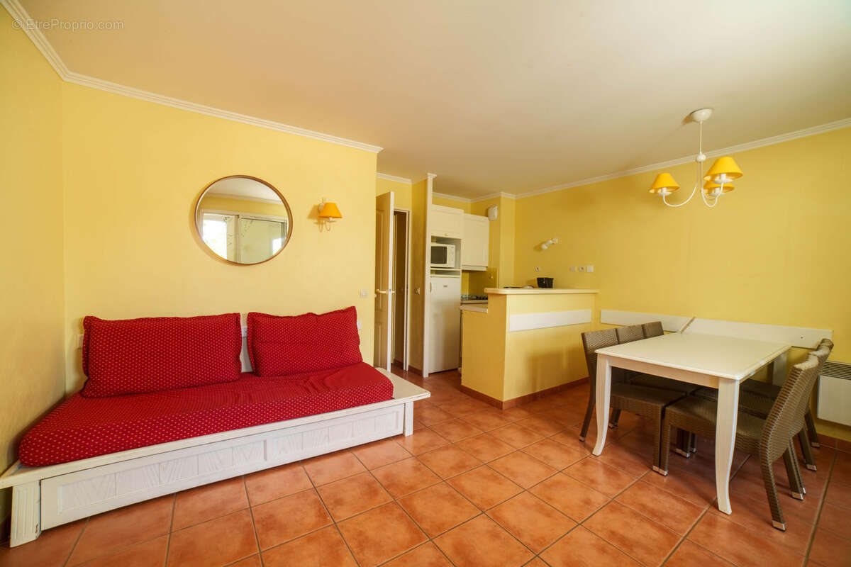 Appartement à MALLEMORT