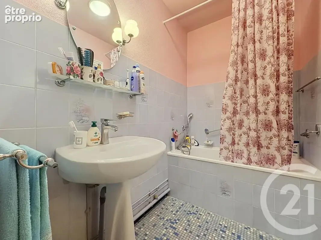 Appartement 3 pièces 66 m² à vendre à Troyes (10000) - photo 3