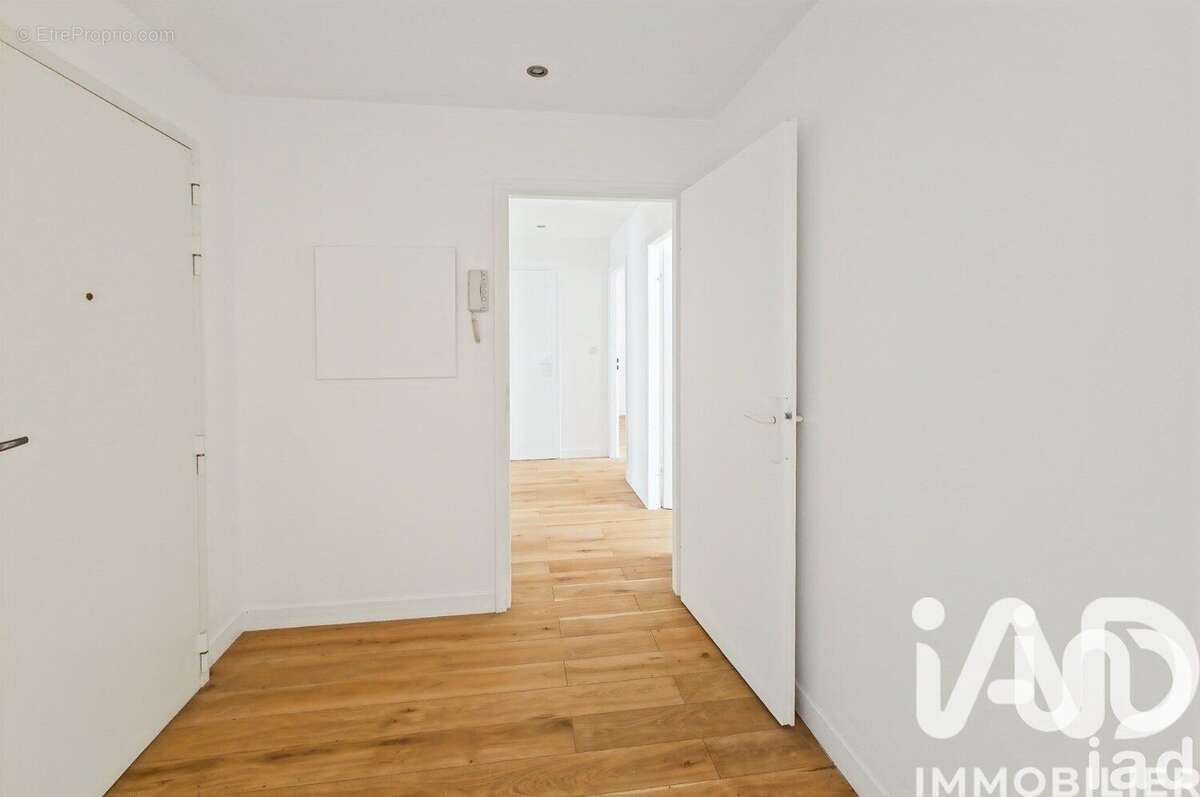 Photo 6 - Appartement à SURESNES