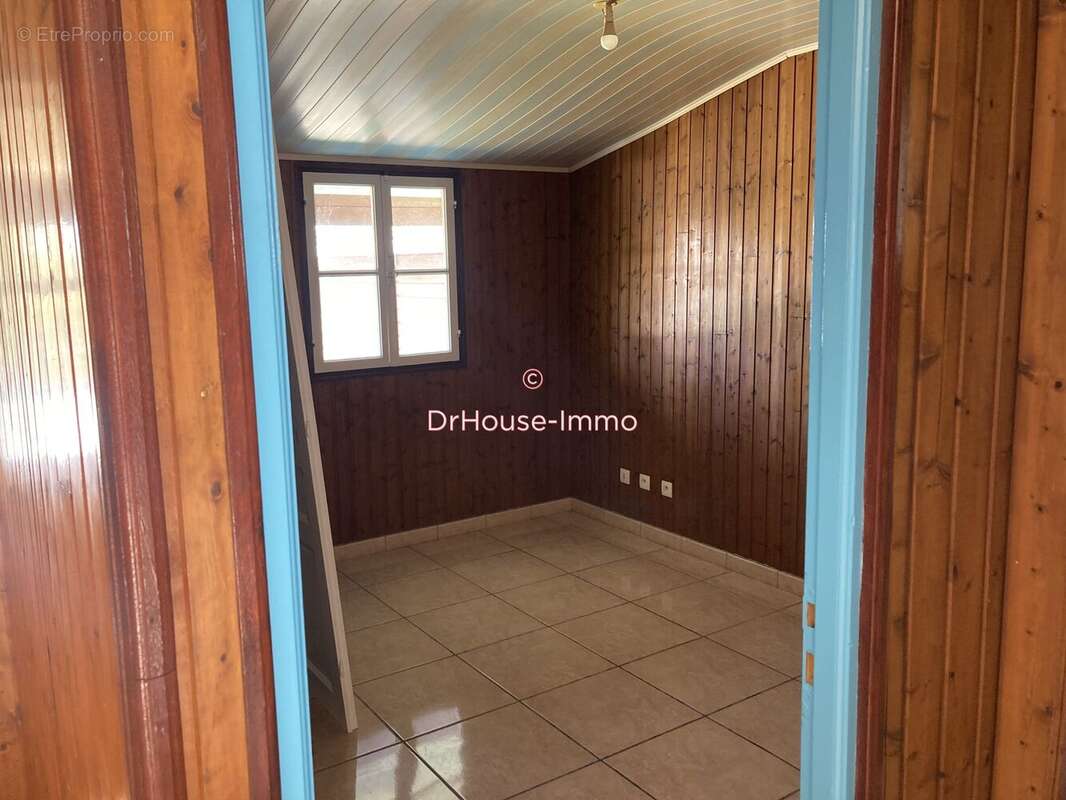 Maison à PETITE-ILE