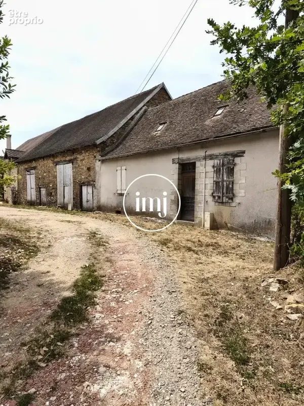 Maison à JUMILHAC-LE-GRAND