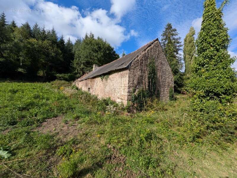 Maison à SEGLIEN