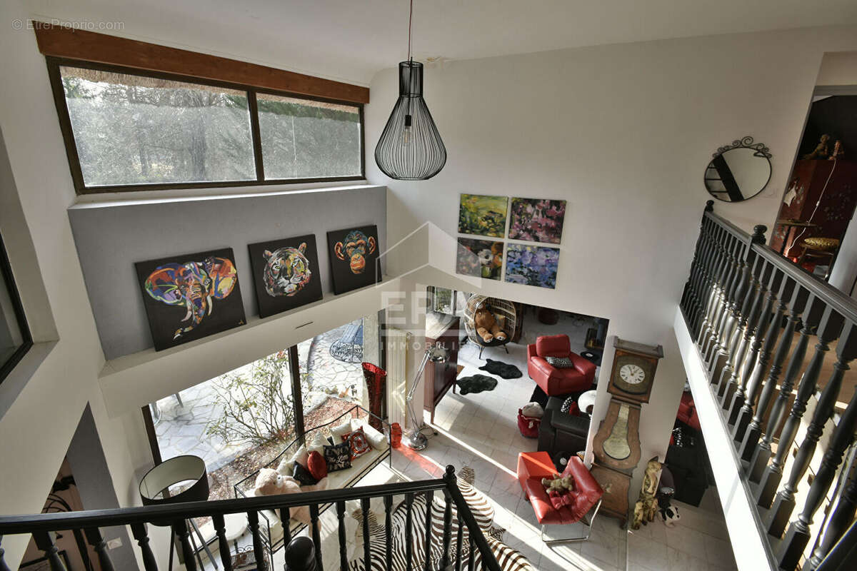 Maison à SAINT-REMY-L'HONORE