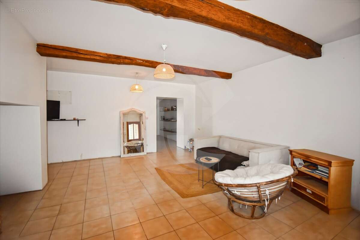 Maison à MONTECH