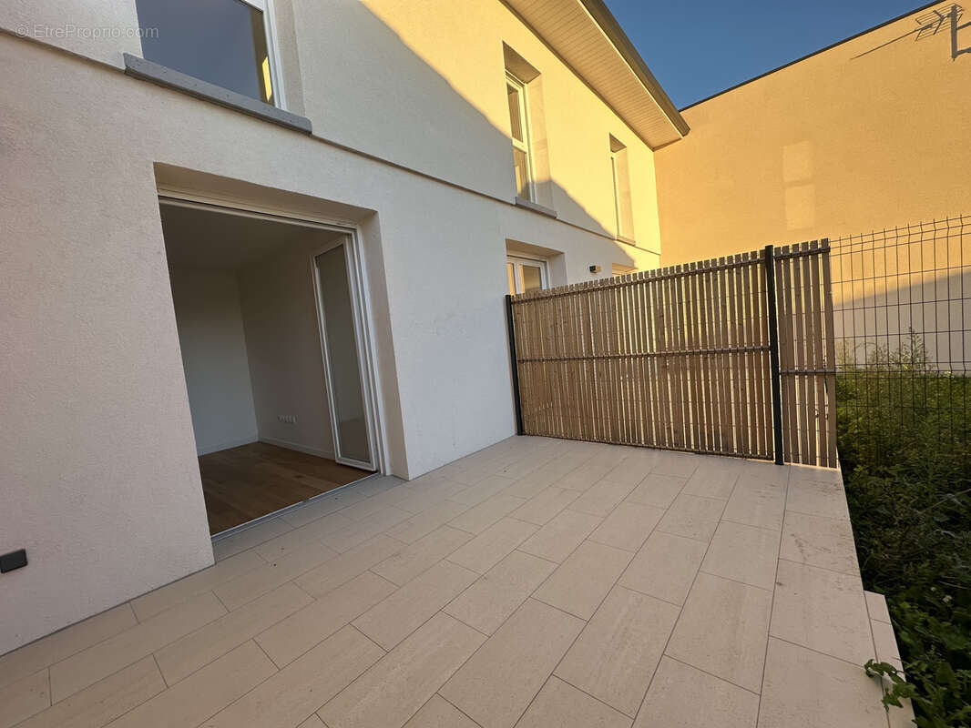 Saint Orens - Duplex T4 90 m2 avec jardin - photo 10