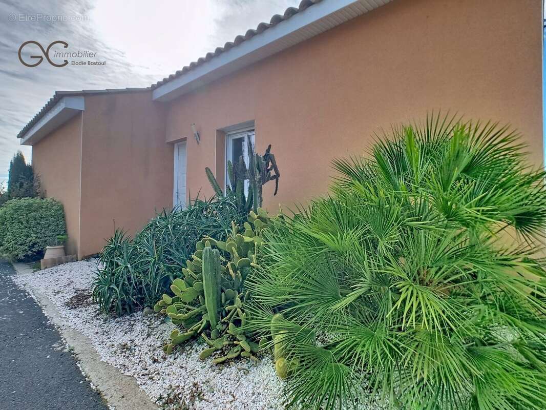 Maison à CRUZY