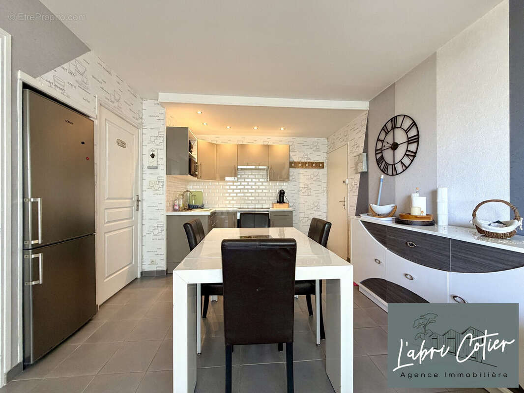 Appartement 34 m² à Saint-Hilaire-De-Riez  - photo 4