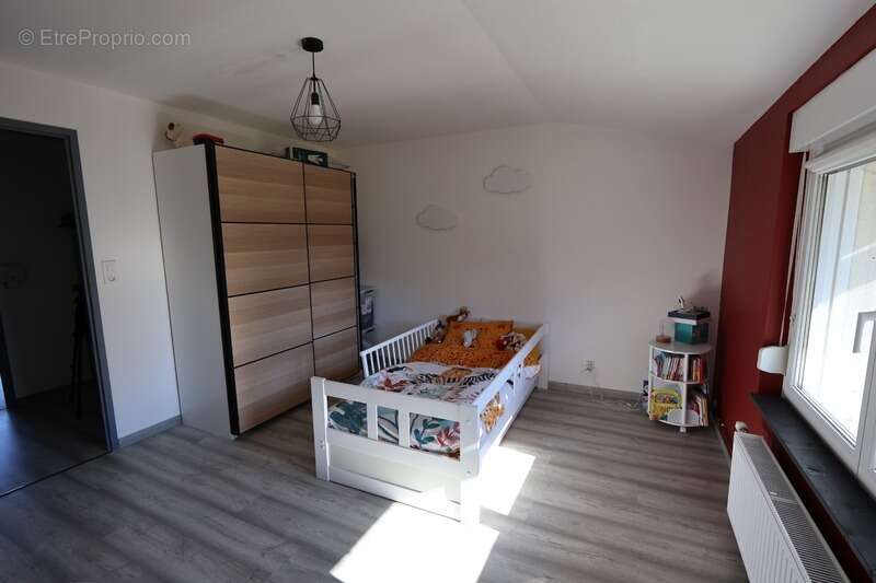 Maison à MERLES-SUR-LOISON