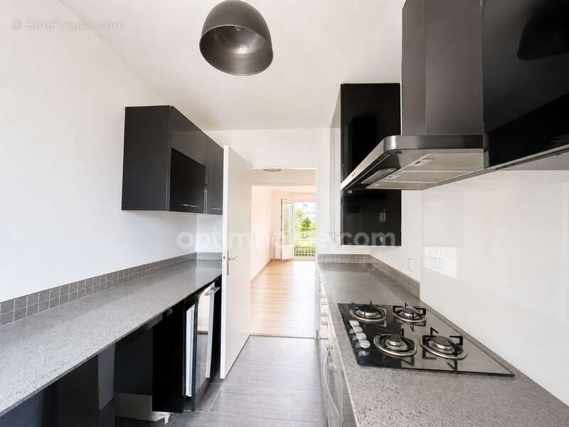 Chatou (78) - appartement 100m2 - 5 pieces - 2 chambres possibilite 3 - residence de standing la francilienne - lumineux - balco - photo 3