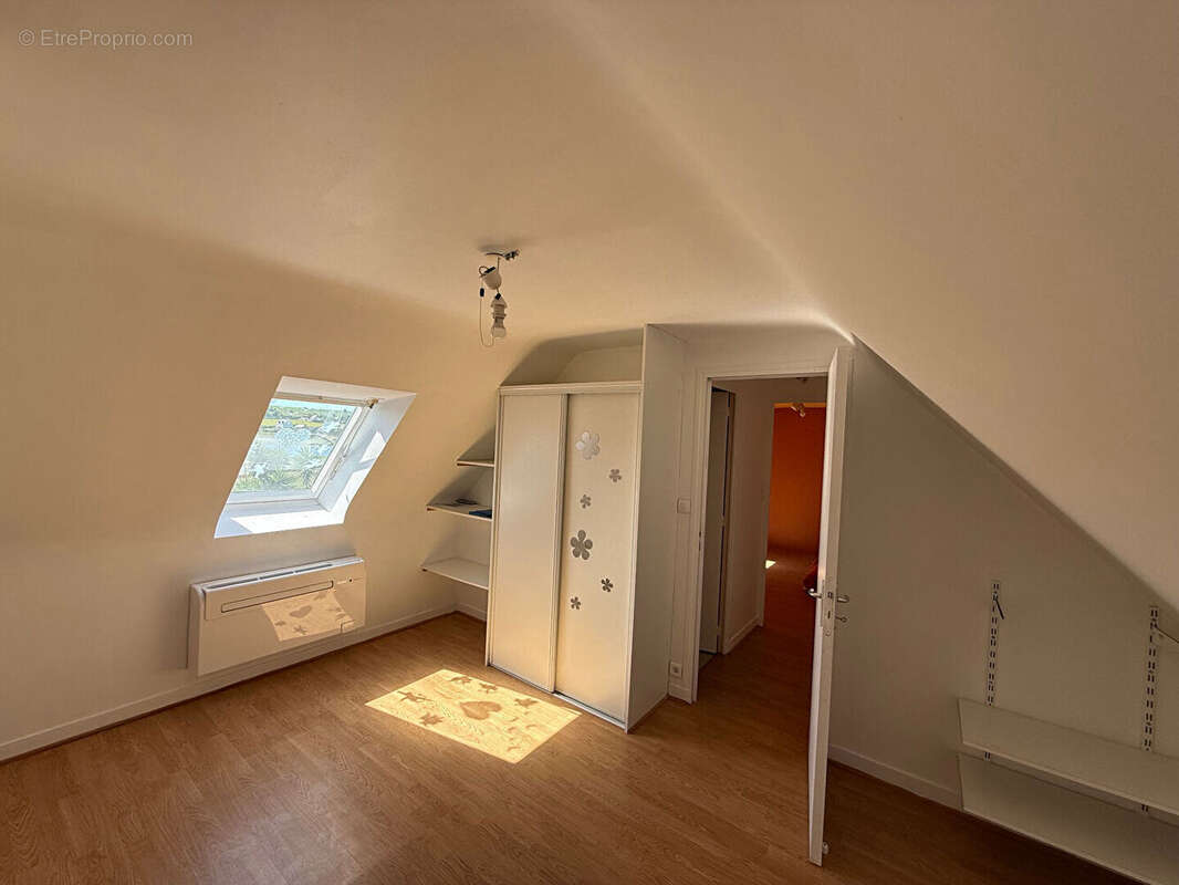 A vendre. Maison au pont de la corde à Henvic - photo 9
