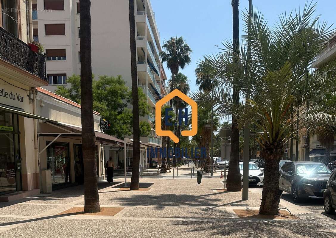 Appartement à HYERES