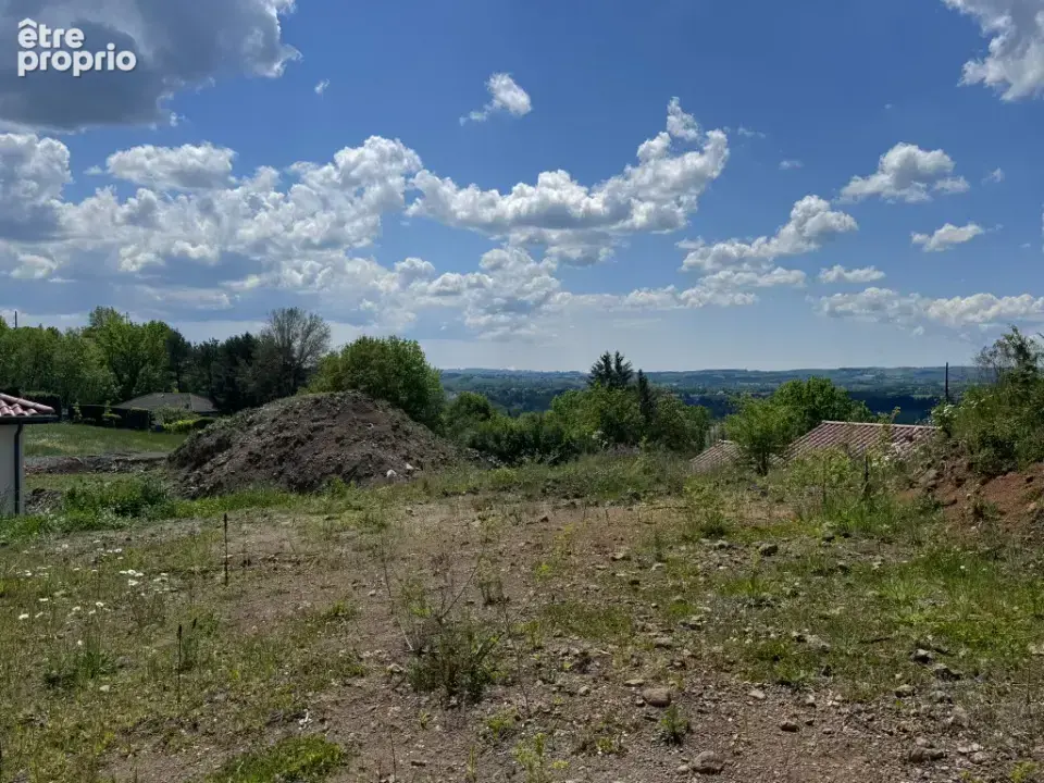 Terrain 892 m² à Aurillac  - photo 6