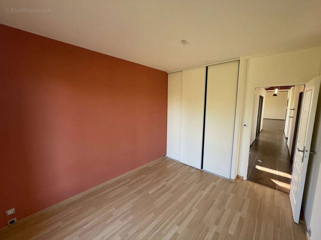 Maison à MAUMUSSON-LAGUIAN