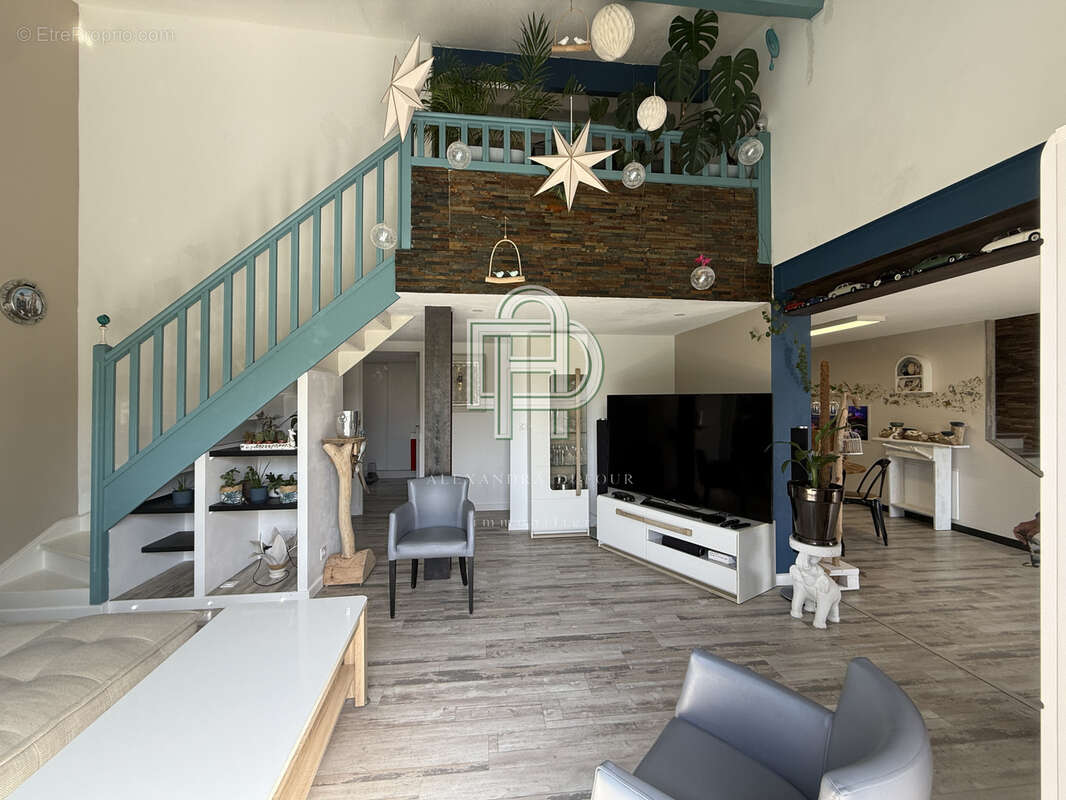 Immobilier de prestige : villa 4 pièces à vendre à la plage de Narbonne - photo 13