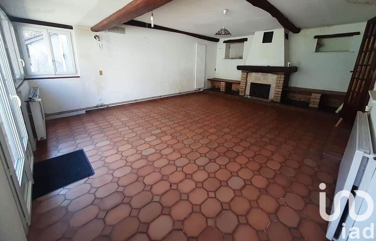 Photo 3 - Maison à ARCES-DILO