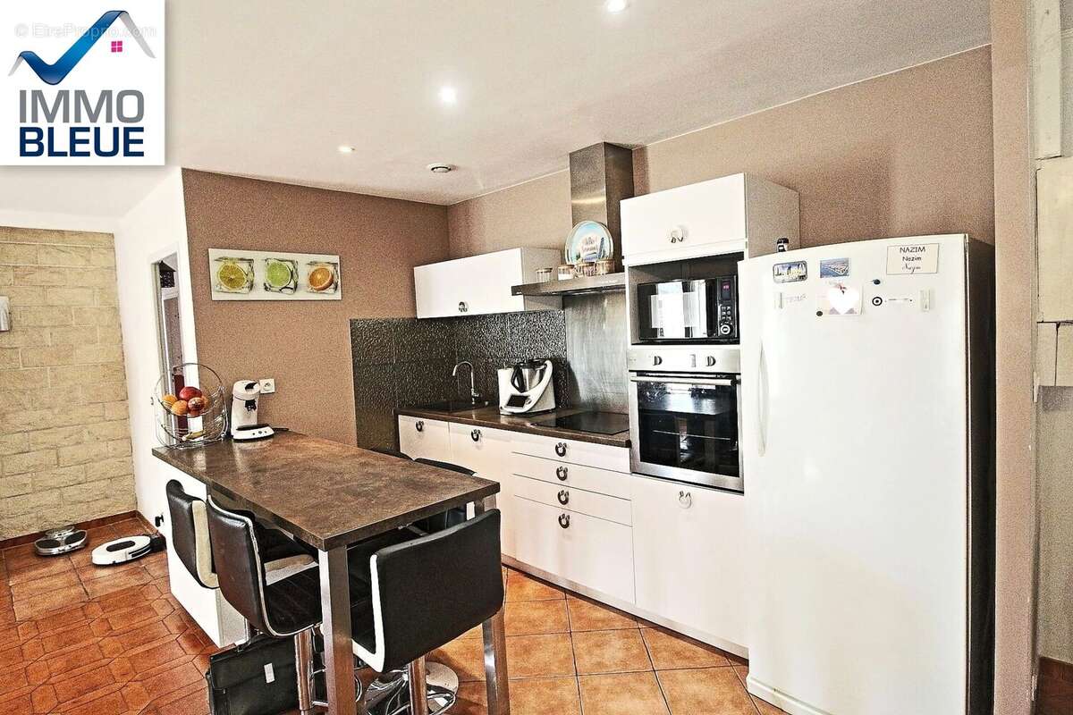 Maison 161 m² à Martigues  - photo 5