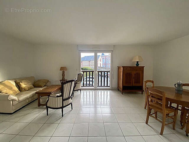 Appartement à TROUVILLE-SUR-MER